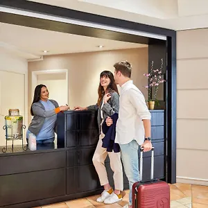 Adagio Access Garibaldi מלון דירות