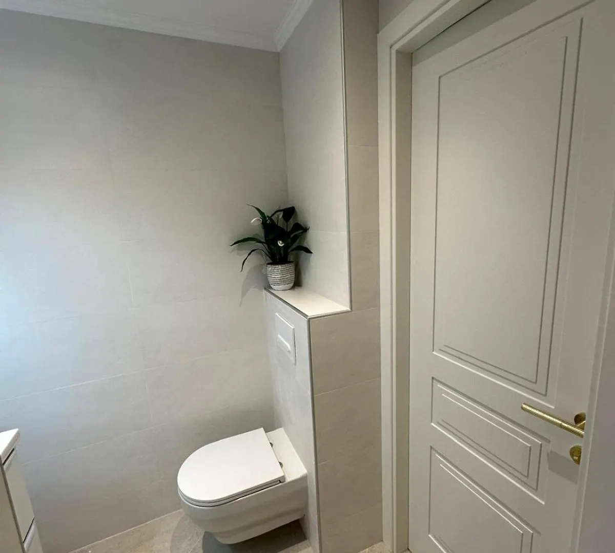 Apartment Extraordinaire Grand Studio Au Centre 6 Minutes A Pied De La Plage Et L'Hotel Negresco Nice